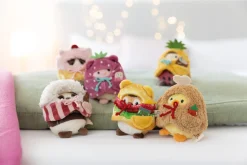Kuscheltier Set Hase Pibu mit Softeis u. Erdbeerkostüm in Geschenkbox