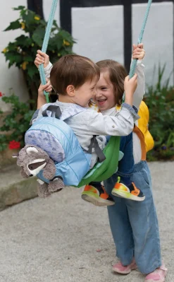 Rucksack mit Waschbär Plüschtier